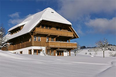 Der Haldenmichelhof im winterlichen Kleid